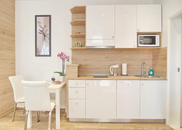 Sweet Escape- With Terrace And Sea View Dubrownik