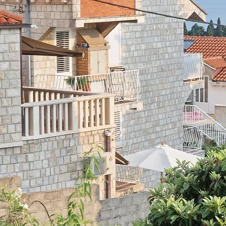 Sweet Escape- With Terrace And Sea View